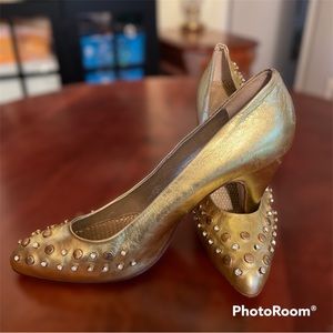 Vintage El Vaquero Gold Leather Pumps Heels Shoes